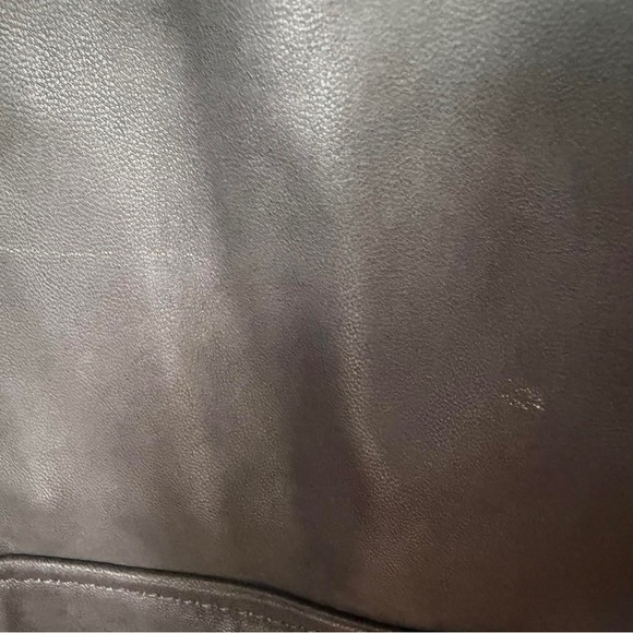 Reformation Veda Marco Leather Oversized Bomber - Picture 9 of 9